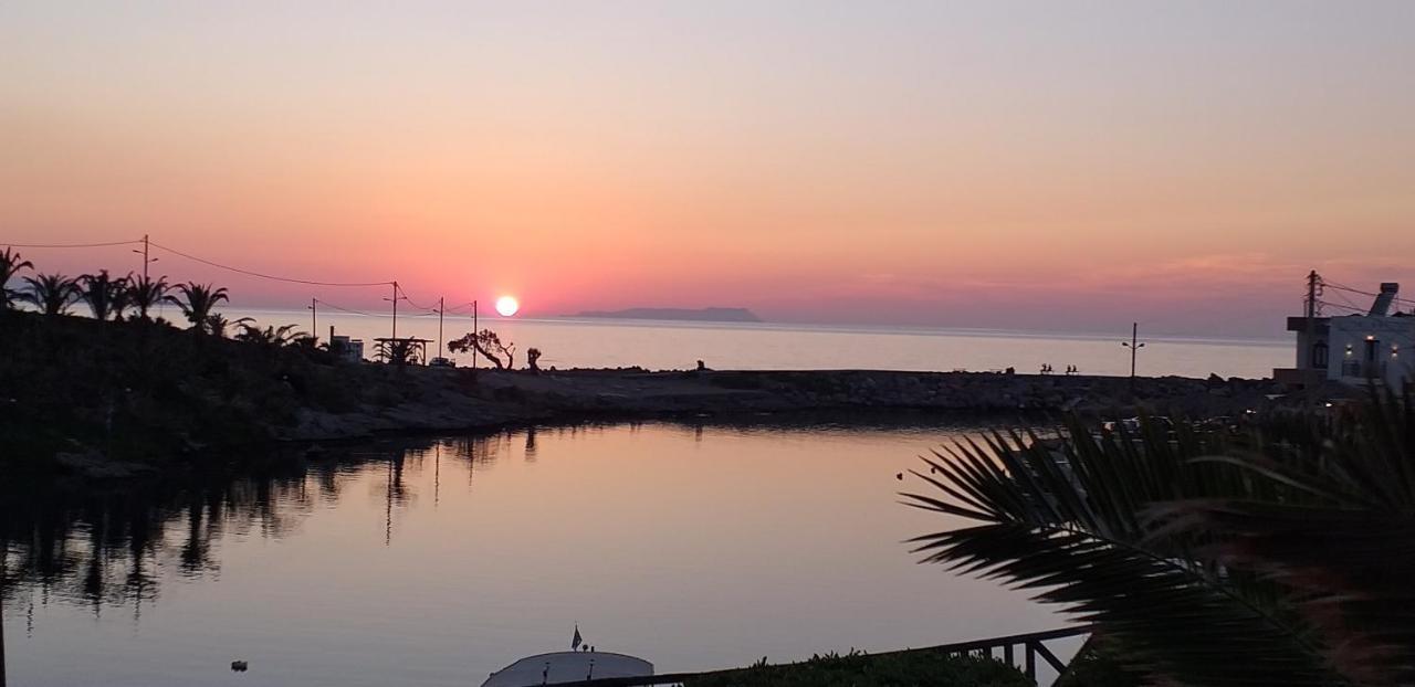 Petrino In Sissi (Crete)